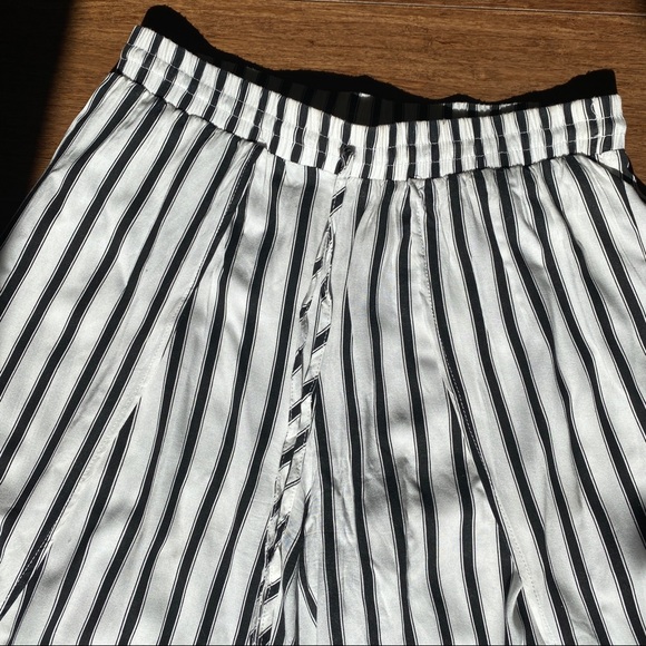 Mahina Slitted Striped Pants - Picture 2 of 7